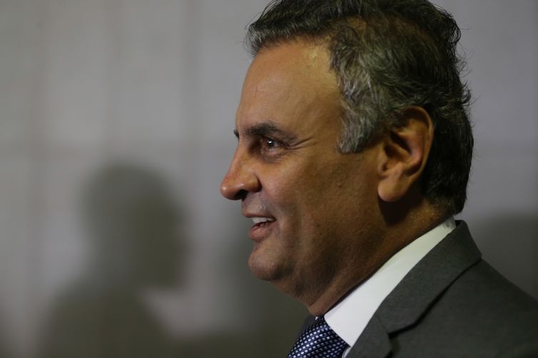 Segunda Turma do Supremo arquiva inquérito contra Aécio Neves