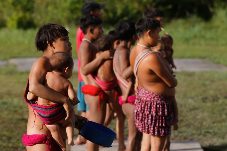 Saúde treina profissionais que atuam em território yanomami