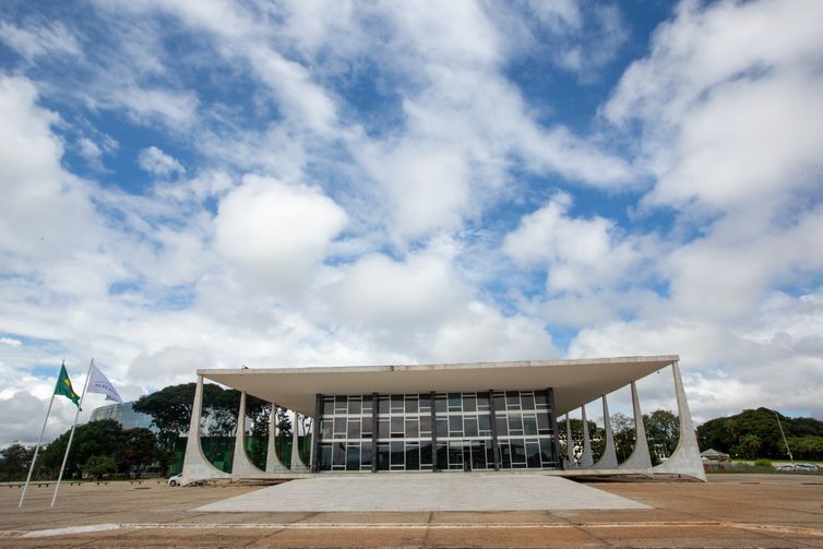 STF vai monitorar medidas de proteção a indígenas isolados