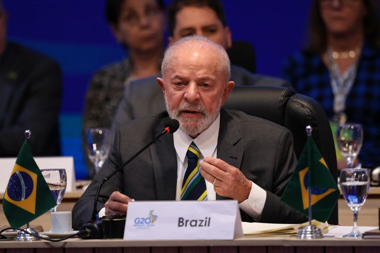 Combate à fome é escolha política, diz Lula em evento do G20