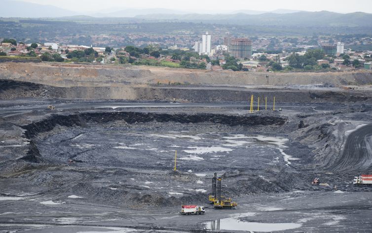 Mineradoras querem lei que desonera minerais críticos e estratégicos