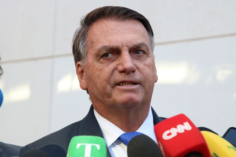 PF indicia Bolsonaro no caso das joias sauditas 