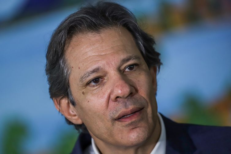 Esforço do segundo semestre permitirá cumprir meta fiscal, diz Haddad