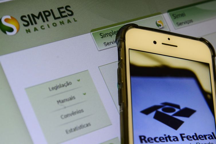 Empresas e MEI têm até dia 31 para regularizar dívidas com Simples