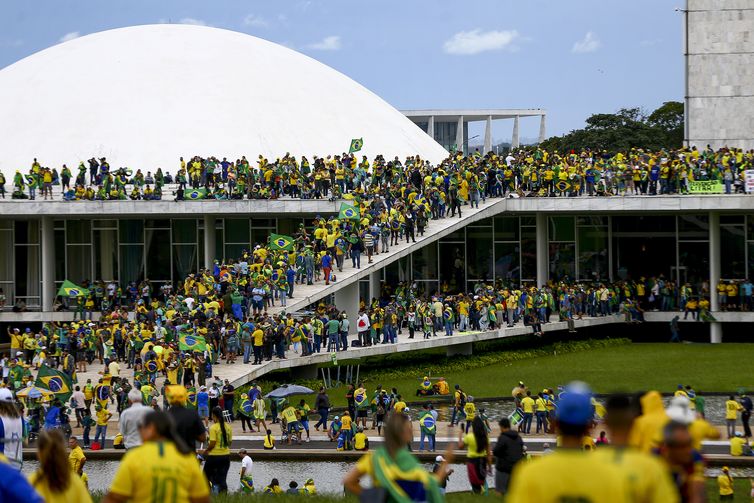 Supremo já condenou 265 investigados pelo 8 de janeiro