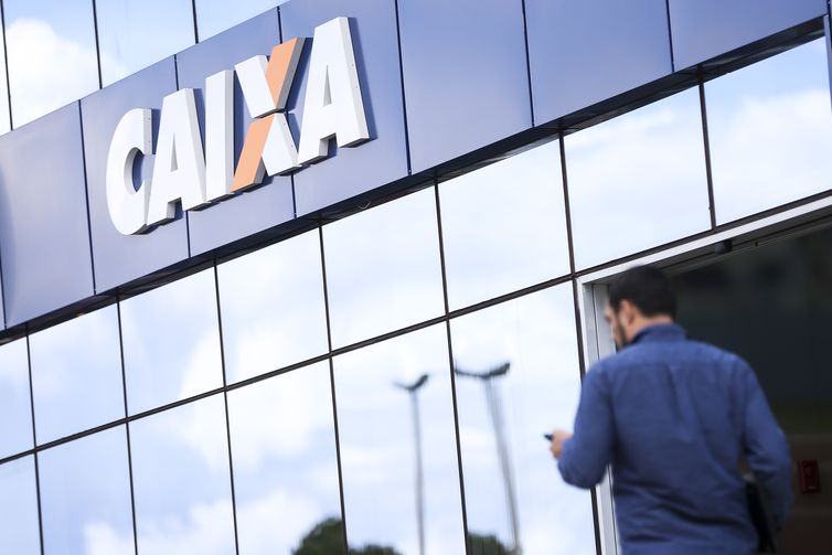 Caixa libera abono salarial para nascidos em fevereiro